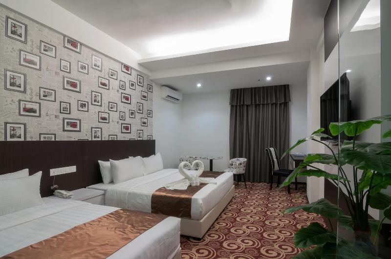 E-Red Hotel Melaka Kültér fotó