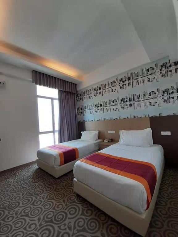 E-Red Hotel Melaka Kültér fotó